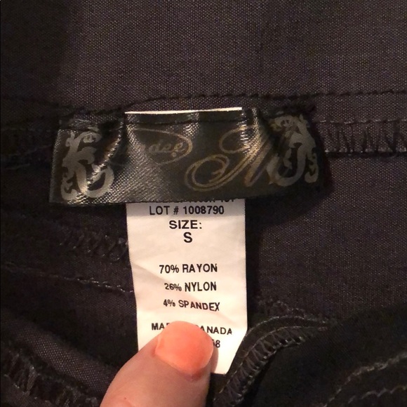 Black & Grey fitted skirt - Picture 2 of 3